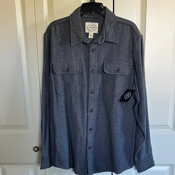 St. John's Bay Gray Casual Button Down Shirt - Picture 1 of 5